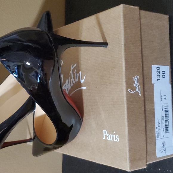 Christian Louboutin Kate Heels - Picture 4 of 8